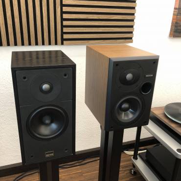 Familientreffen: EPOS ES-7N und ES-11